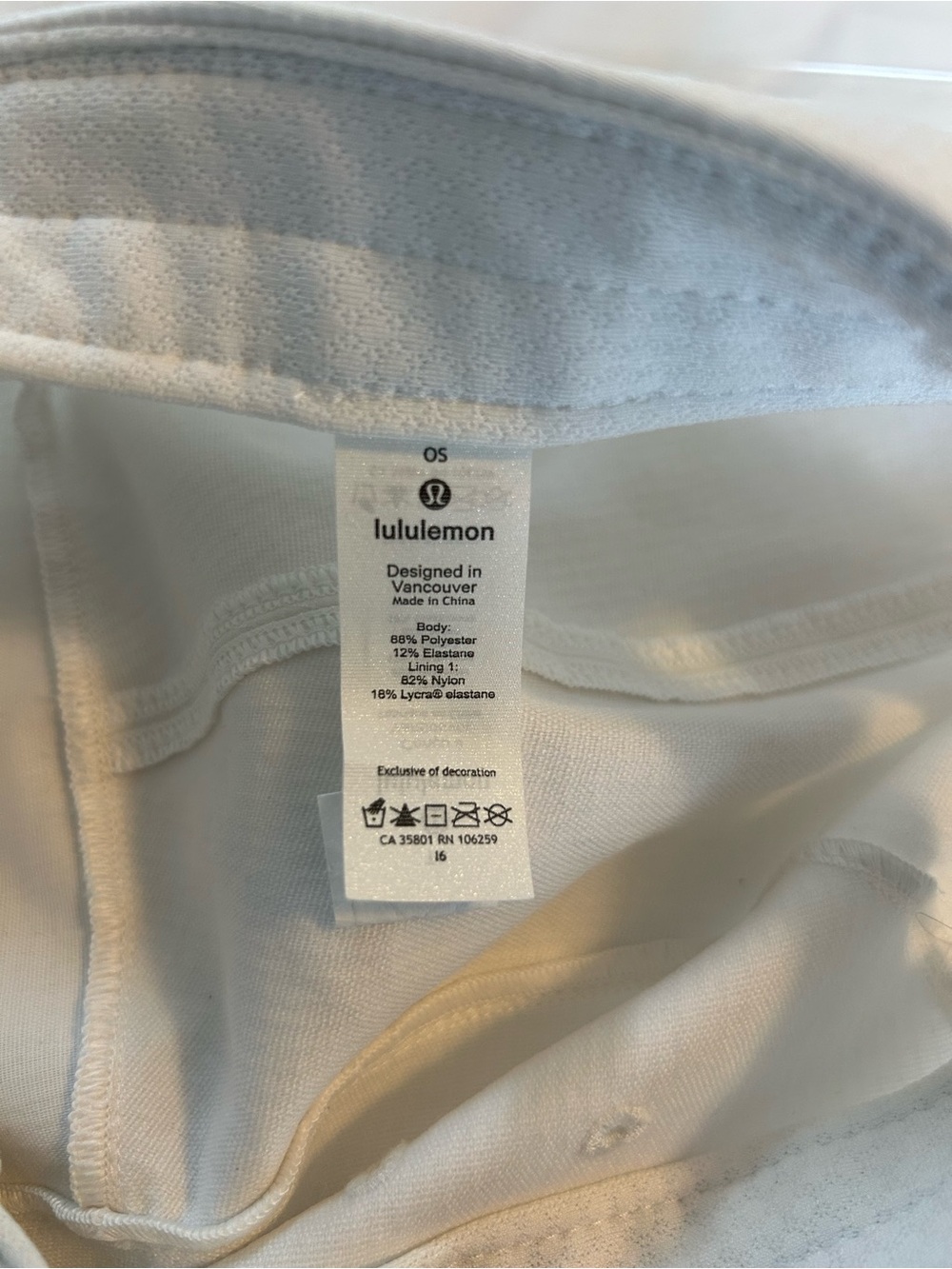lululemon athletica White Performance Running Cap - Picture 6 of 6